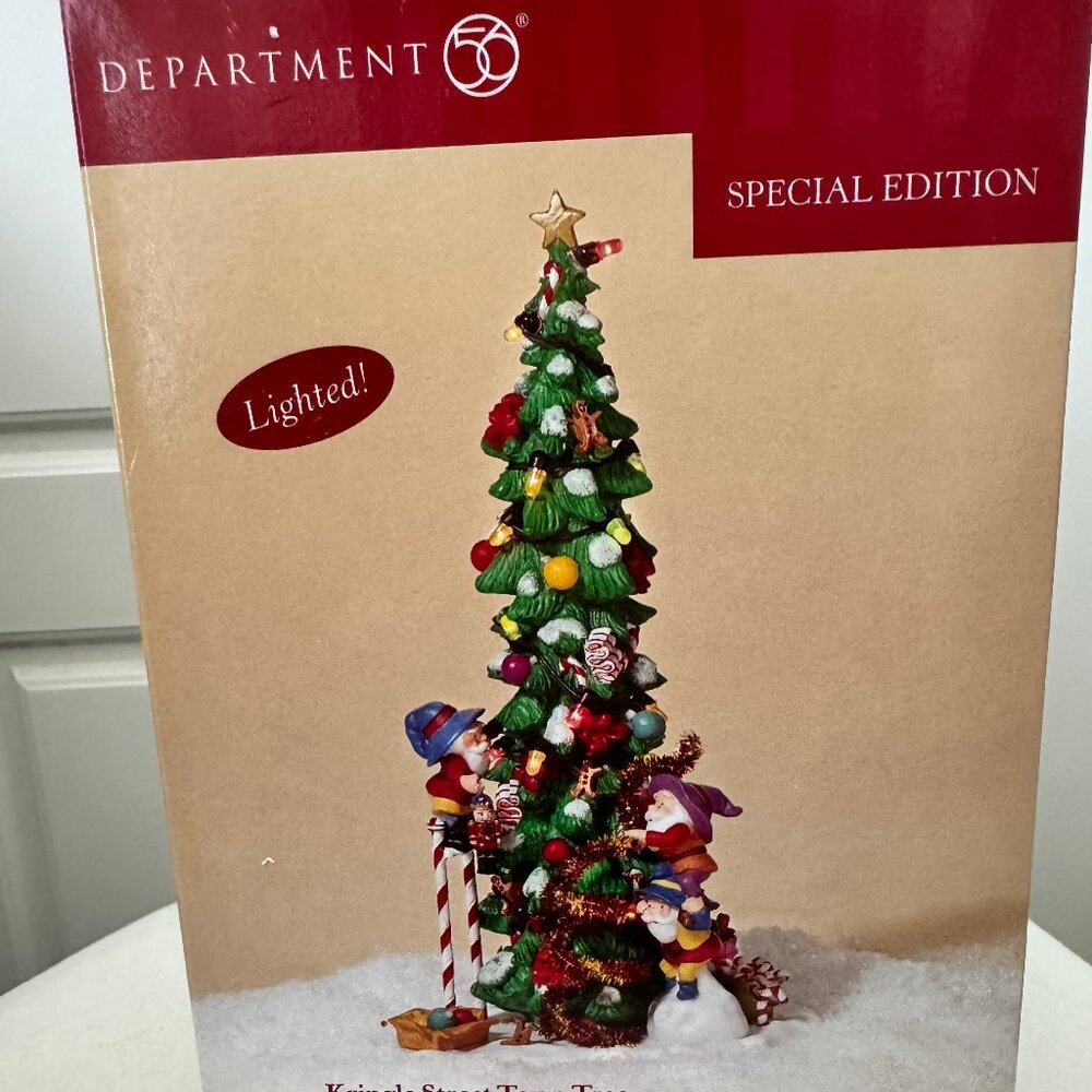 Dept 56  Kringle Street Town Tree Special Edition
